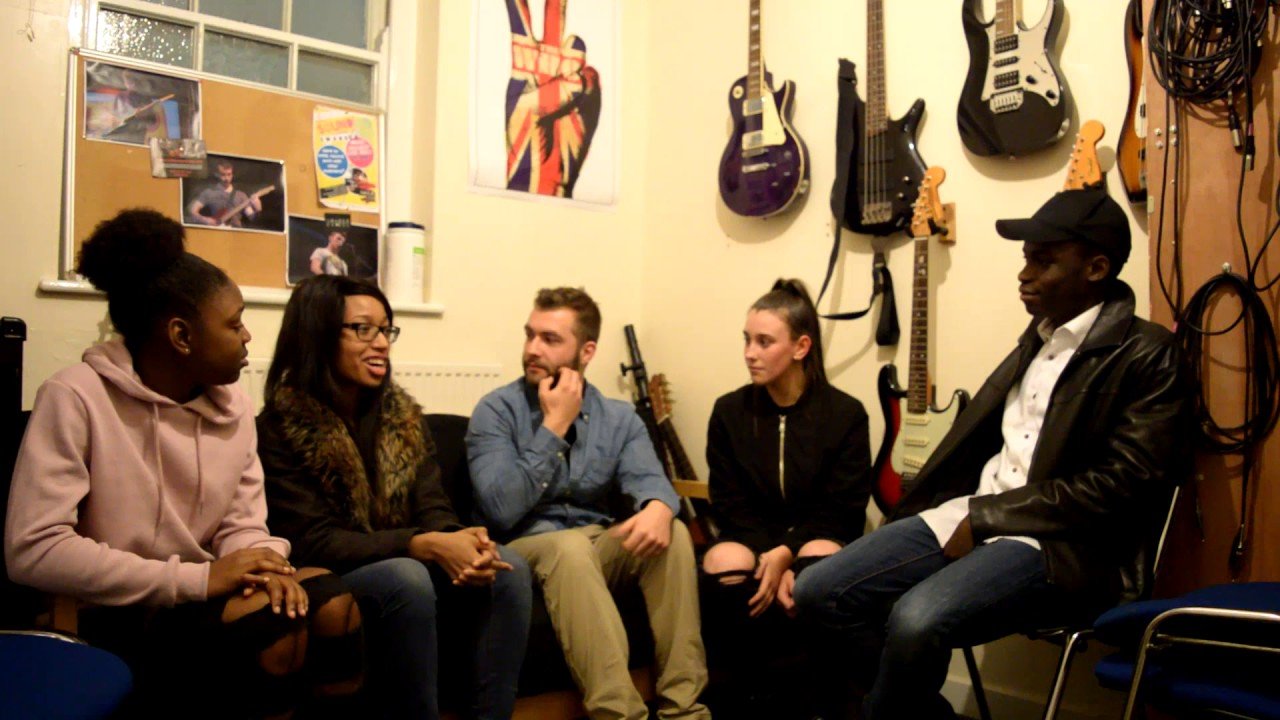 please-like-our-project-page.jpg Please like our project page: