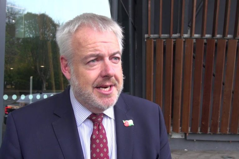 first-minister-at-our-black-history-wales-grand-finale-event-2018-at-rwcmd.jpg First Minister at our Black History Wales grand finale event 2018 at RWCMD