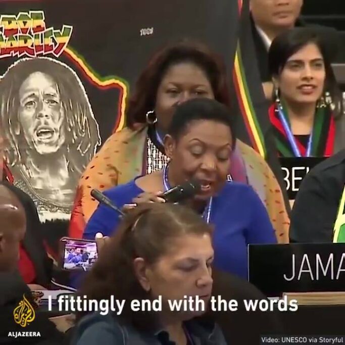 Well-done-UNThis-is-just-a-beautiful-contribution-to-music-love-and-peace-from.xxoh51851046fe2463721f9fadc77dd1dcffoe5CC77164